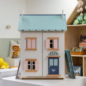 Classic Doll House