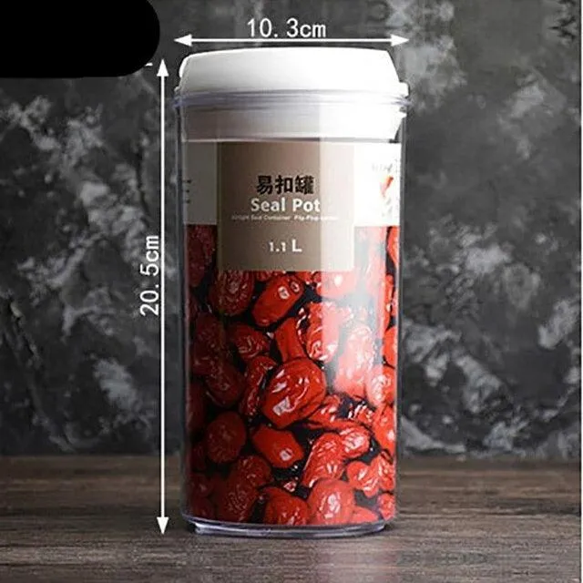 Efficient Heat-Resistant Storage Solution for a Neat Kitchen and Snack Preservation