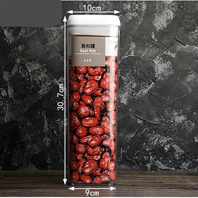 Efficient Heat-Resistant Storage Solution for a Neat Kitchen and Snack Preservation