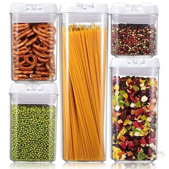 Efficient Heat-Resistant Storage Solution for a Neat Kitchen and Snack Preservation